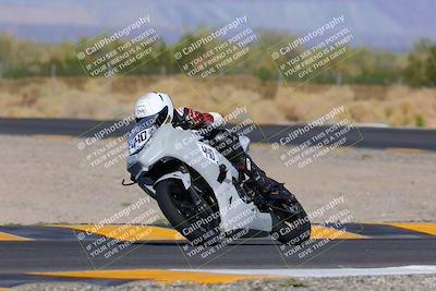 media/Oct-09-2022-SoCal Trackdays (Sun) [[95640aeeb6]]/Turn 3 (930am)/